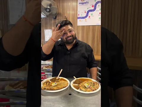 Agra ke Amritasari Kulche
