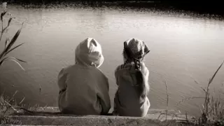 امال ماهر في ايه بينك وبينها 