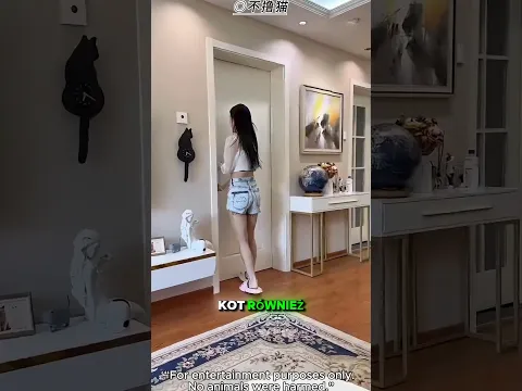 Kot zobaczył bliźniaczki i kompletnie się pogubił! 😹#shortvideo #viralvideo
