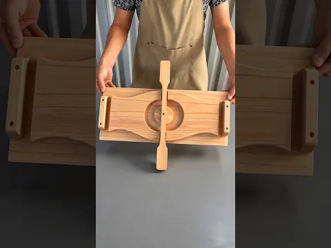The carpenter transformed simple wooden planks into a clever folding chair that amazed millions!