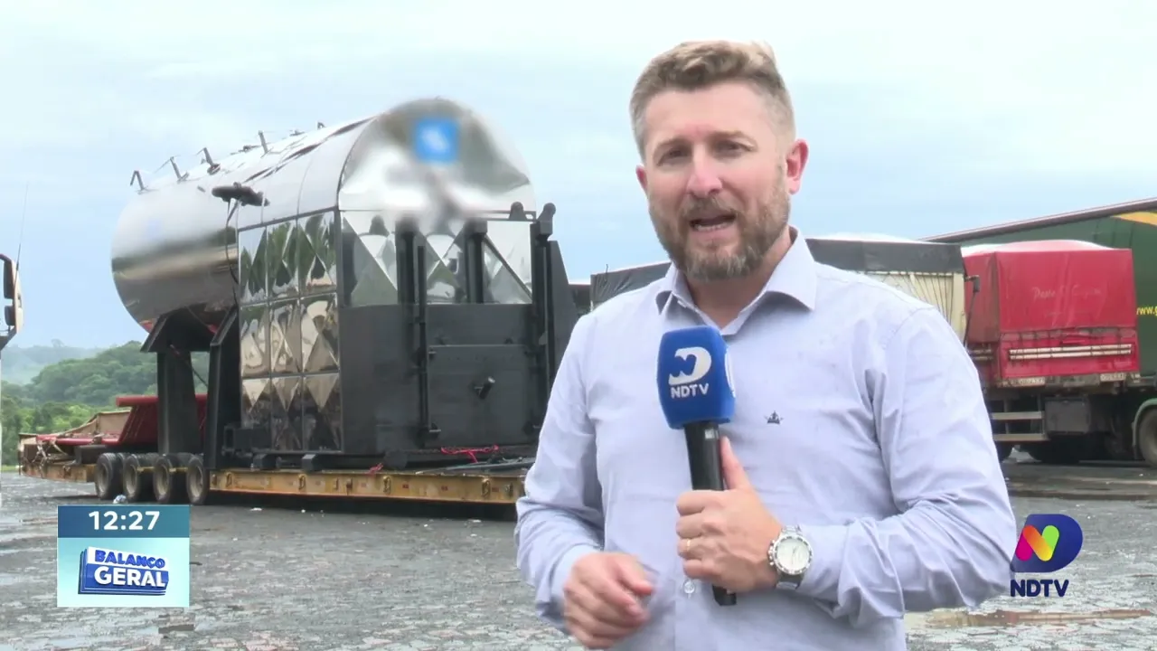 Desafios na travessia: Moradores de Chapecó aguardam reconstrução da passarela na BR-480