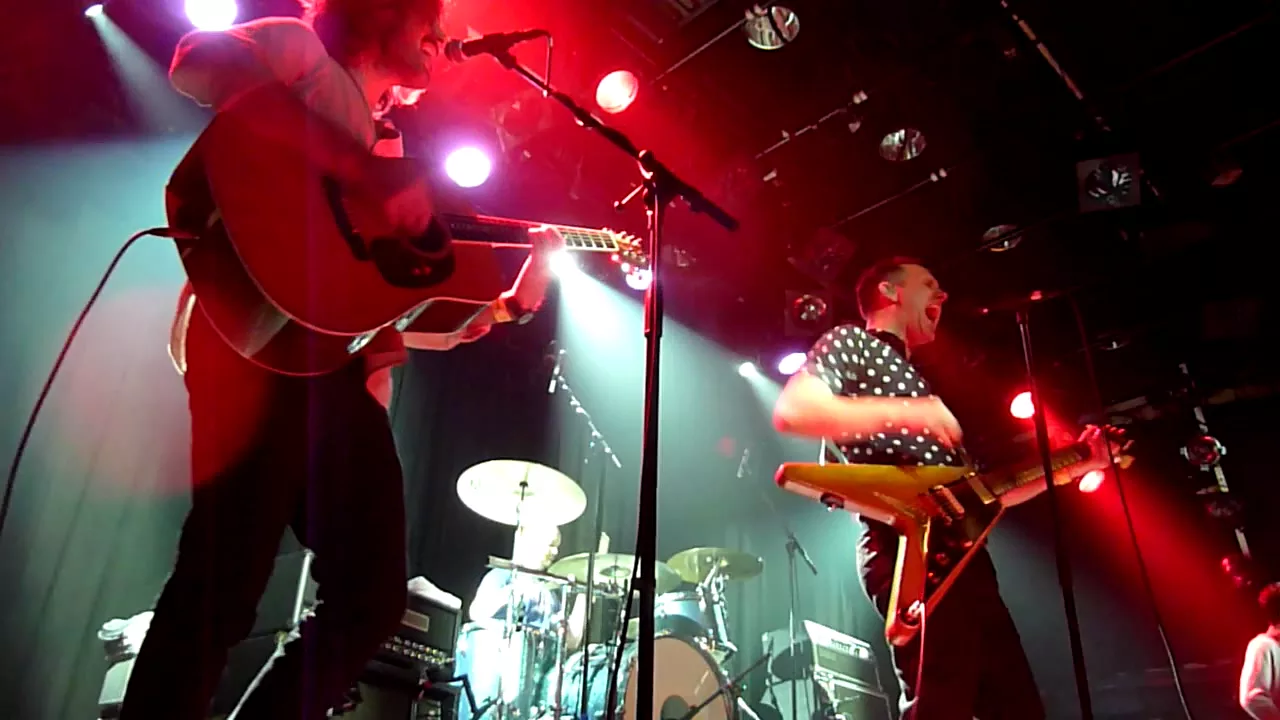 W.A.S.H. (Ash & We are Scientists) - After hours (We Are Scentists) @ Melkweg (8/9)