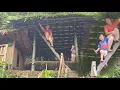 Download Lagu Build and renovate bamboo chicken coops and thatch roofs