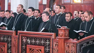 ثوك تاتى جوم   خورس الاكليريكية بقيادة المعلم ابراهيم عياد   الجمعة العظيمة      دندنها