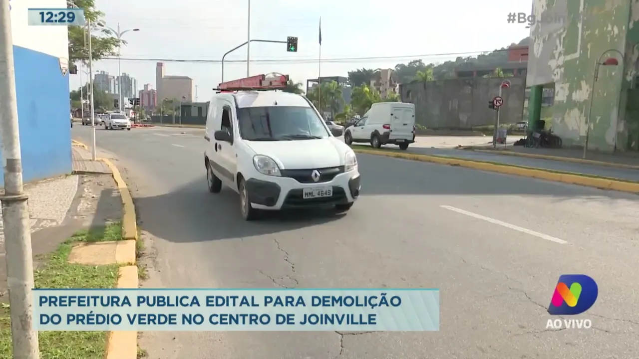 Prefeitura publica edital para demolição do prédio verde no centro de Joinville