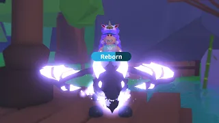 She Chose Her RICH FRIEND Over her SISTER then Regretted it! (Roblox Adopt me)