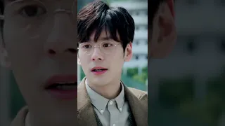 سحب المعلم تشانغ يون شو وركض حول الحرم الجامعي PerfectAndCasual 