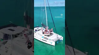 What a freakin boost #sailinglife #travel #livingonaboat