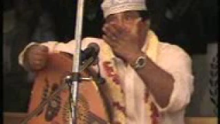 فيصل علوي يقول إذا نطق الوتر سكت البشر 