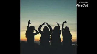 Beautiful Four Girls Photos 