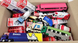 はたらくくるまのおもちゃで名前を覚えよう！ミニカーを箱に収納します☆ Tomica Minicars Vehicles Toys for kids