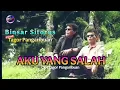 Download Lagu Aku yang salah - binsar sitorus feat tagor pangaribuan (official music video )