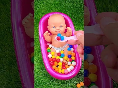 Magical ASMR gum balls bathtub mixing
