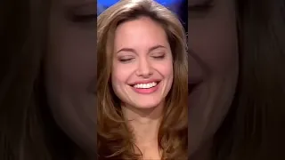 جمال انجلينا جولي دندنها