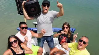 Descarcă Dj Sebi si Jakab Bernat - Facem cheful cel mai tare MP3 gratuit - Muzica123