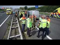 Download Lagu Grote kettingbotsingen met 16 auto’s op de A12