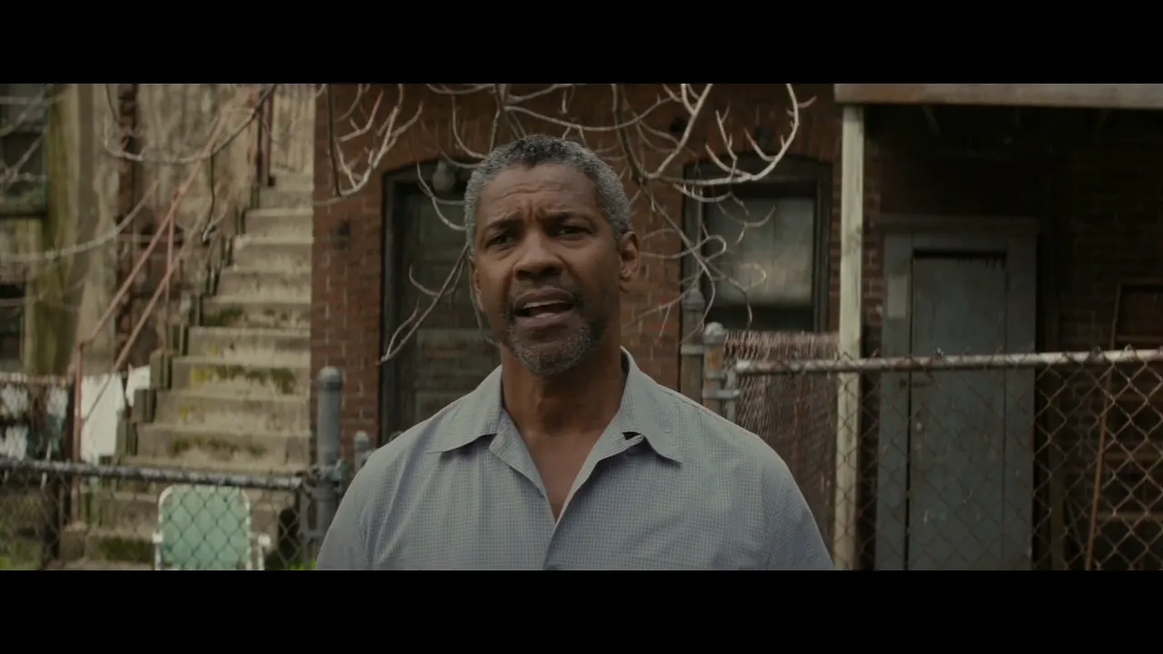 Fences (2016) -clip- ¿por qué no te caigo bien?