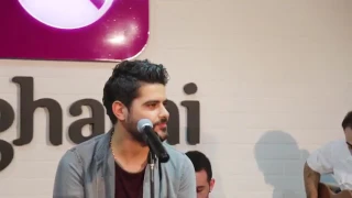 ناصيف زيتون مش عم تظبط معي لايف من         دندنها