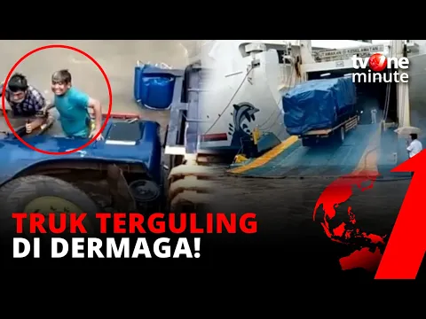 Tak Kuat Menanjak, Truk Ini Terguling dan Tercebur di Dermaga! | tvOne Minute