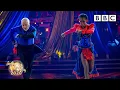 Lagu Bill and Oti Showdance to The Show Must Go On ✨ The Final ✨ BBC Strictly 2020