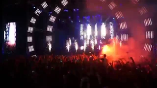                                    عمرو دياب  ش فت الأيام دندنها