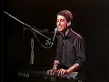 Los Prisioneros - Muevan Las Industrias (En Vivo: Estadio Chile - 1986)