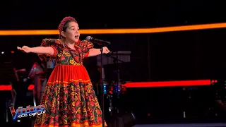 الأداء الكامل للفتاة إيميليا التي أصبحت حديث الناس وتحول أداؤها لترند لف السوشل ميديا دندنها