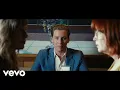 Download Lagu George Ezra - Green Green Grass (Official Video)