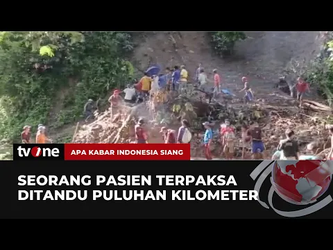 Jalan tertutup Material Longsor, Pasien di Tana Toraja Ditandu Puluhan Kilometer