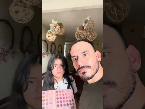 Me maquillo jaja