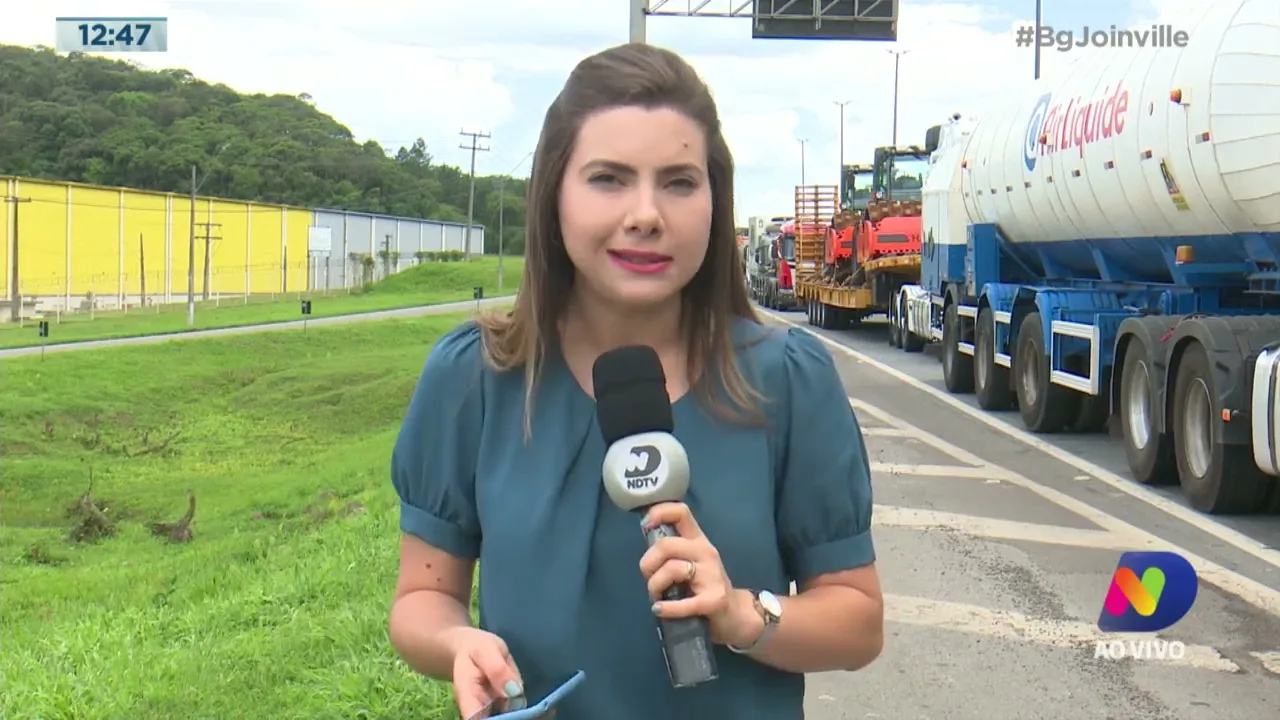 BR-280: acesso ao porto de SFS foi liberado! Prejuízo chega a R$ 450 mil por dia