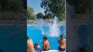 Man Makes A Monster Splash ViralHog 