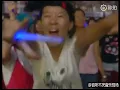 五月天《终结孤单》live 版！不管你快不快乐，听五月天的歌，一起来终结孤单吧！😎😎😎