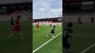 مراوغة عالمية من موهبة أكاديمية بارادو 