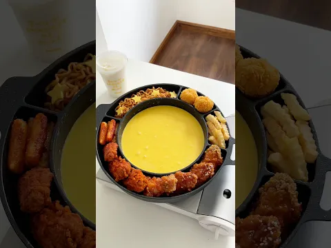 Make cheese hot pot with me #asmr #food #cooking #cheese #lunch #friedchicken