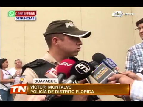 Detienen a 2 mujeres por supuesto robo a usuario en bus de metrovía