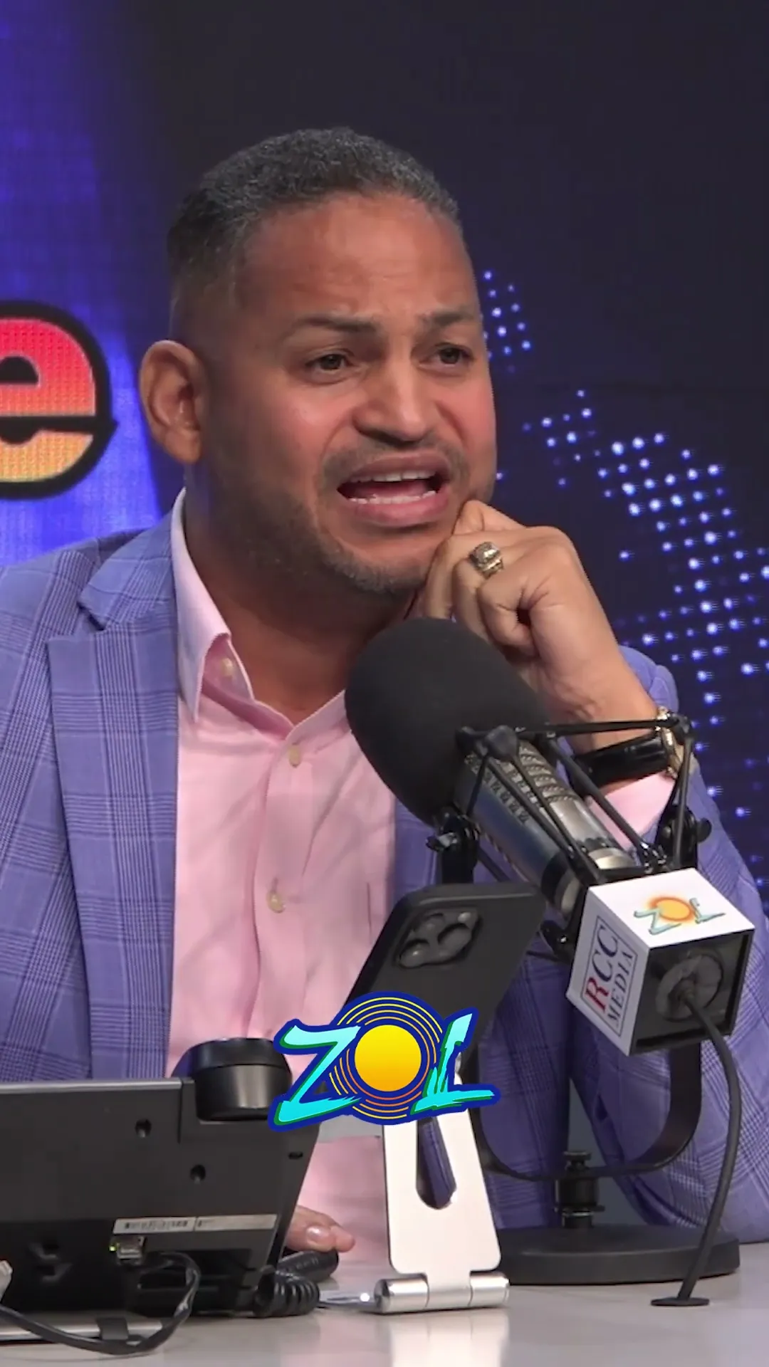 DOMINICANA VS EL MUNDO