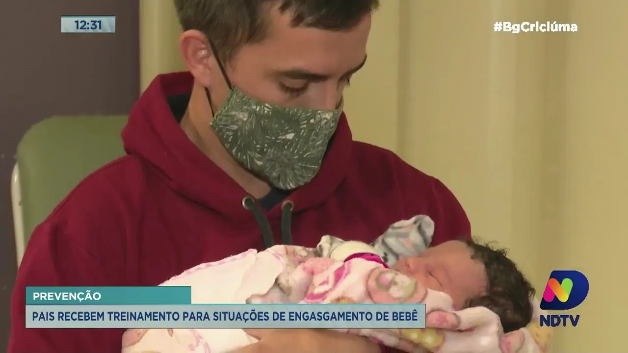 Treinamento obrigatório auxilia pais na prevenção de situações de engasgo com bebês