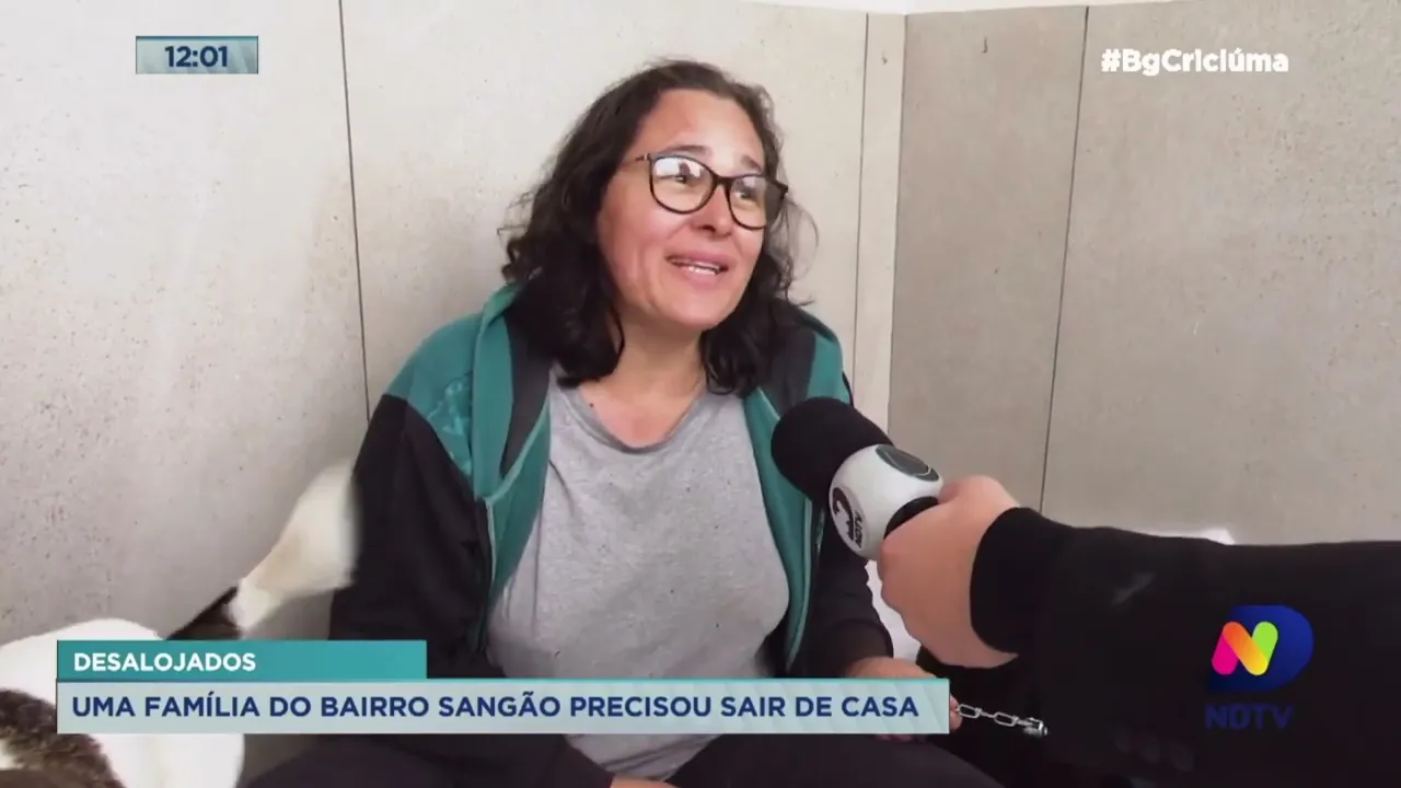 Família do bairro Sangão precisou sair de casa devido às chuvas