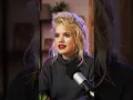 Download Lagu Hai teman-teman, maaf saya terlambat, saya khawatir tersesat di jalan kehidupan.