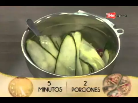 Ensalada de pepino y macadamias