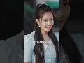 穷小伙出狱后沦落工地搬砖，天天被工头嘲笑这辈子娶不到老婆！谁料美女总裁视察工地时竟当众抱住他喊老公，还将千亿财团拱手奉上！吓得工头当场跪地磕头求饶！