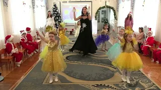 Танок Нічки і Зірочок молодший дошкільний вік Сумський ЗДО 14 Золотий півник 