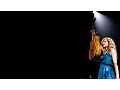 Download Lagu Taylor Swift  - Tim Mcgraw (Fearless Tour 2010) Audio