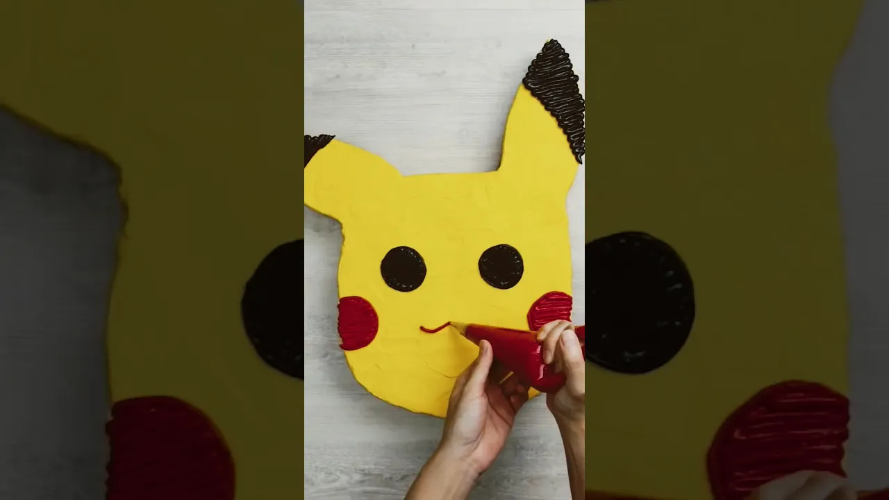 How To Make Pokemon Pull Apart Cupcakes #Shorts #hooplarecipes
