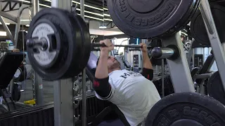 يوم 24 من رحلتي مع الهرمونات تمرين كتف وصدر 