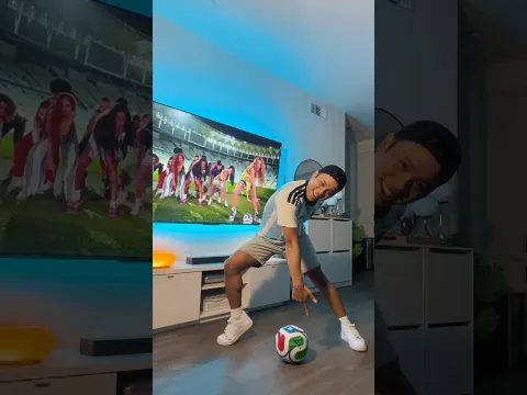 🇪🇸 vs. 🇦🇷 Who’s winning the World Cup? #daidai #shakira #fifaworldcup
