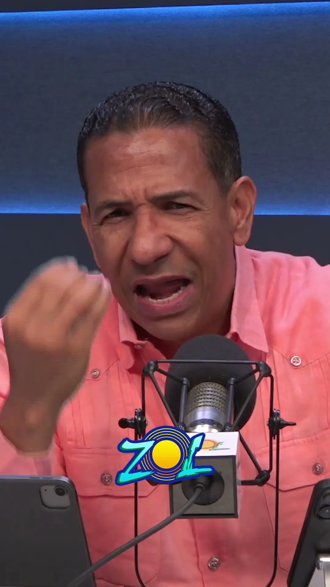 “¿LOS MEDIOS ALIMENTAN LOS FEMlNlClDlOS?”