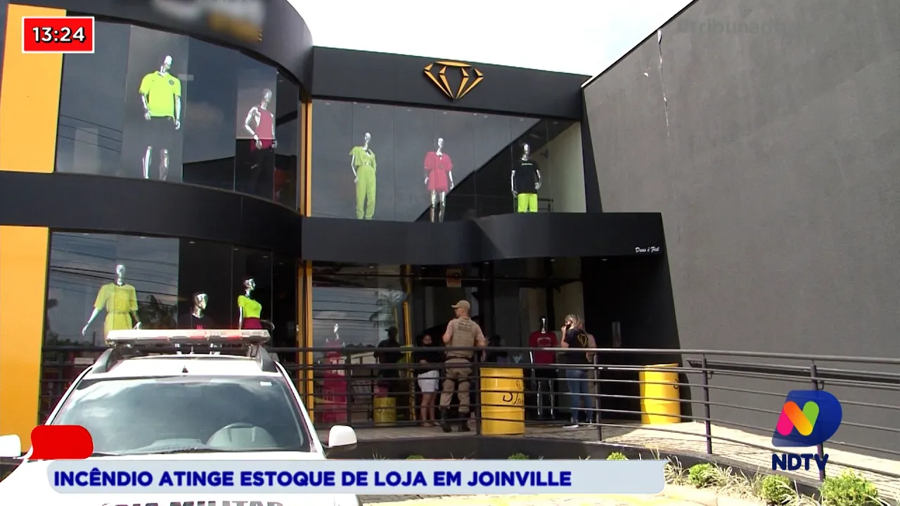 Incêndio atinge estoque de loja em Joinville
