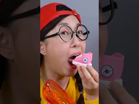 Chocolate Shoes Mukbang 초콜렛 신발 먹방
